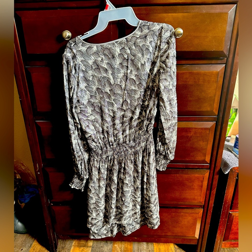 XXs. White House black market. Sparkly silver mini dress.  Never worn with tags